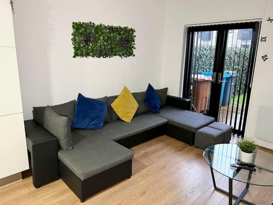 Large Townhouse 5 Beds With Two Parking Spaces - Manchester City Centre Exterior foto